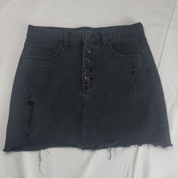 Aeropostale Distressed Black Denim Jean Mini Skirt - Picture 1 of 13